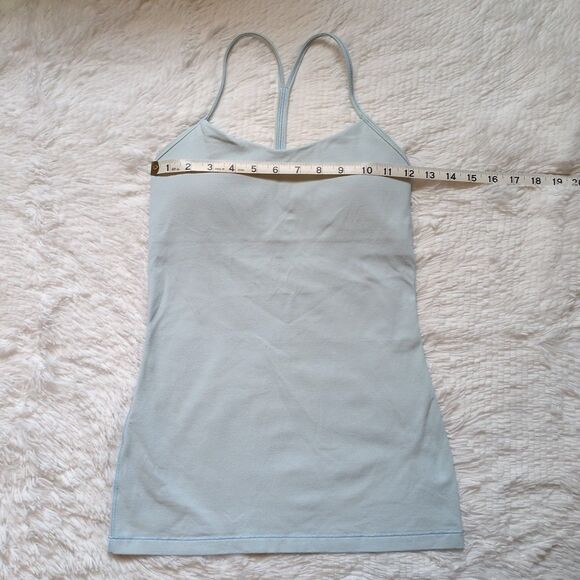 Lululemon Power Y Tank Luon Breezy Blue Size 4 Gym Workout Yoga - Picture 5 of 10